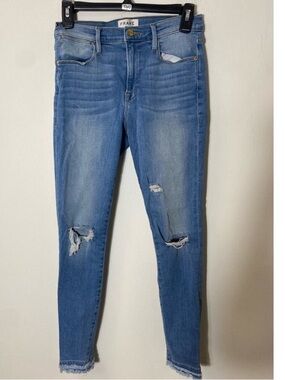Frame Denim Double Fray Hem Le High Skinny Jeans in Daze